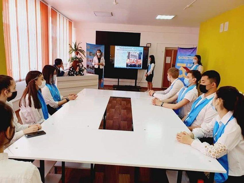 #Адалдықалаңы #Тәуелсіздігімізге30жыл #Тәуелсіздік-мәңгілік елдің тұғыры" #Адалдық пен парасаттылық»