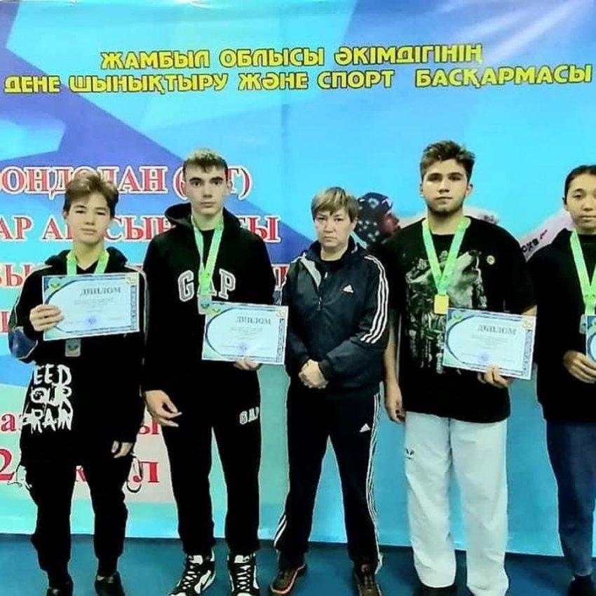 Жамбыл облысының чемпионатының жеңімпаздары, гимназия білім алушылары